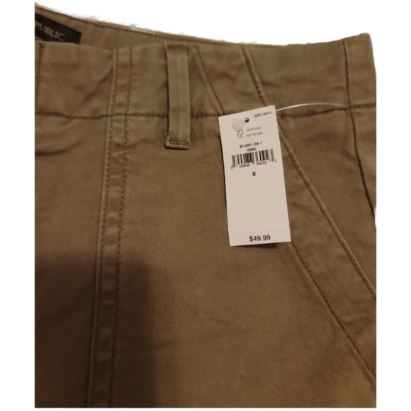 Banana Republic Chino Utility Short - Picture 4 of 4